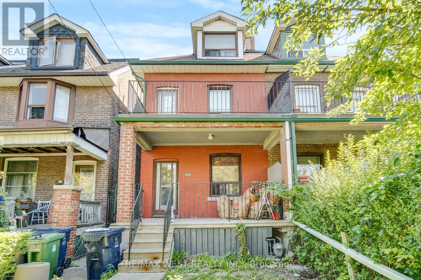 MLS® listing #30175606 for sale located at 649 CRAWFORD STREET N