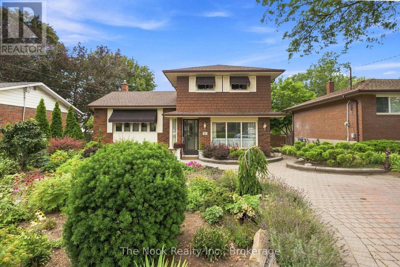 MLS® listing #30176888 for sale located at 110 BOWMAN AVENUE