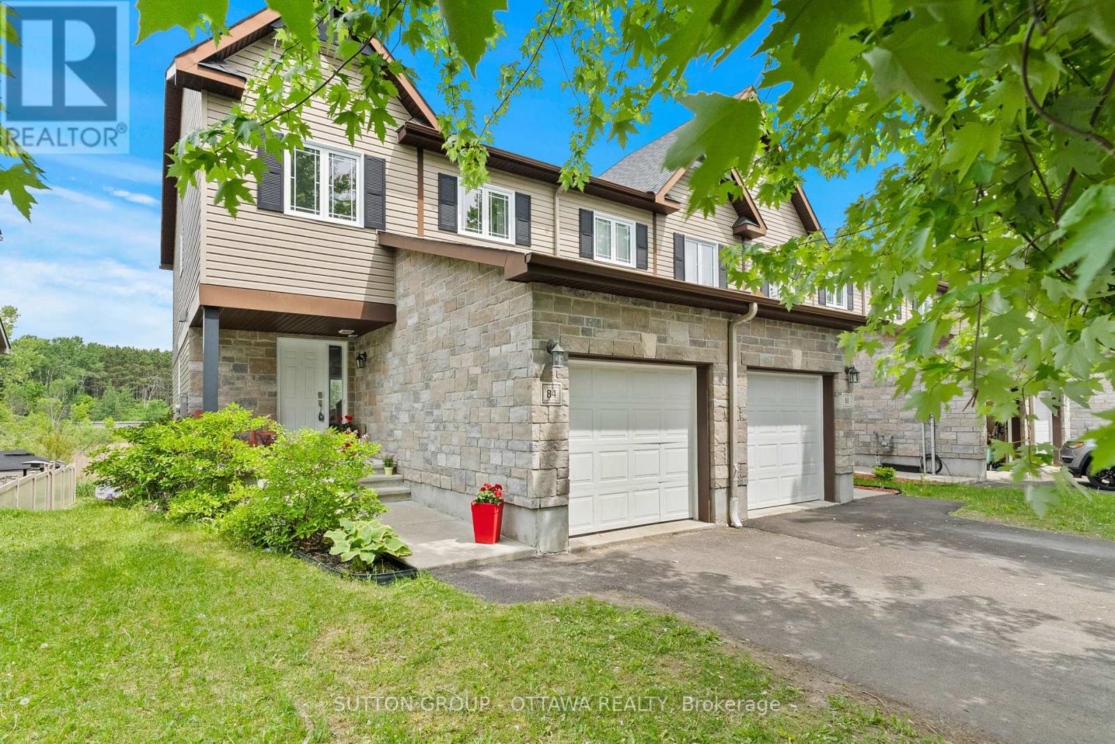 MLS® listing #30176929 for sale located at 84 NATHALIE STREET