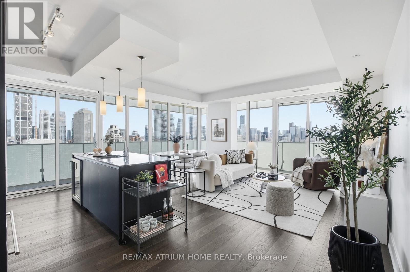 MLS® listing #30177112 for sale located at 3103 - 200 BLOOR STREET W