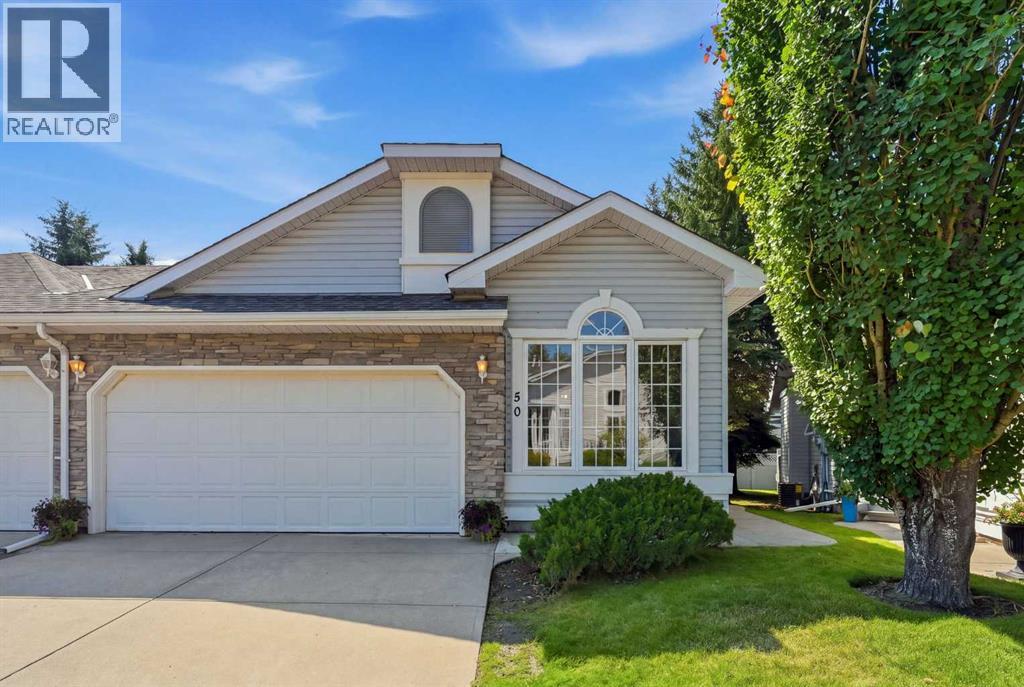 MLS® listing #30177377 for sale located at 50 Douglasview Park SE