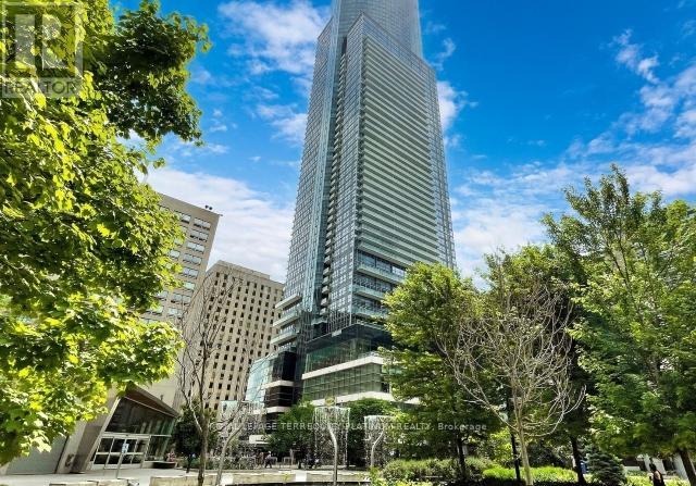 MLS® listing #30177574 for sale located at 4205 - 386 YONGE STREET