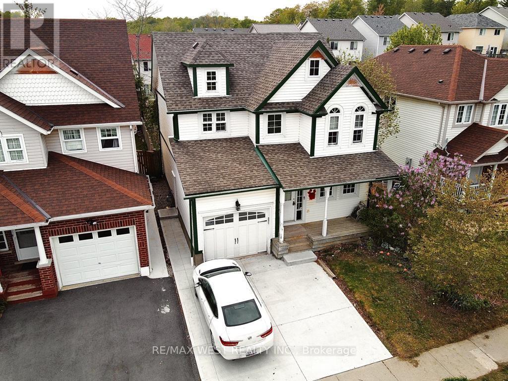 MLS® listing #30181106 for sale located at 792 BUTTERNUT AVENUE