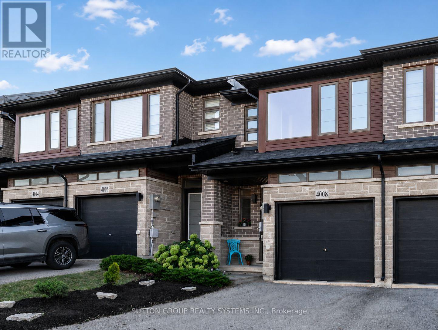MLS® listing #30182020 for sale located at 4008 CROWN STREET