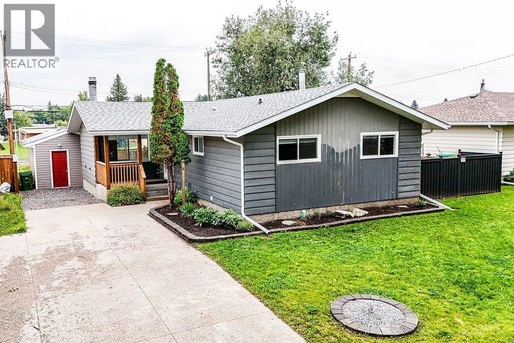MLS® listing #30182121 for sale located at 3 Montcalm Avenue