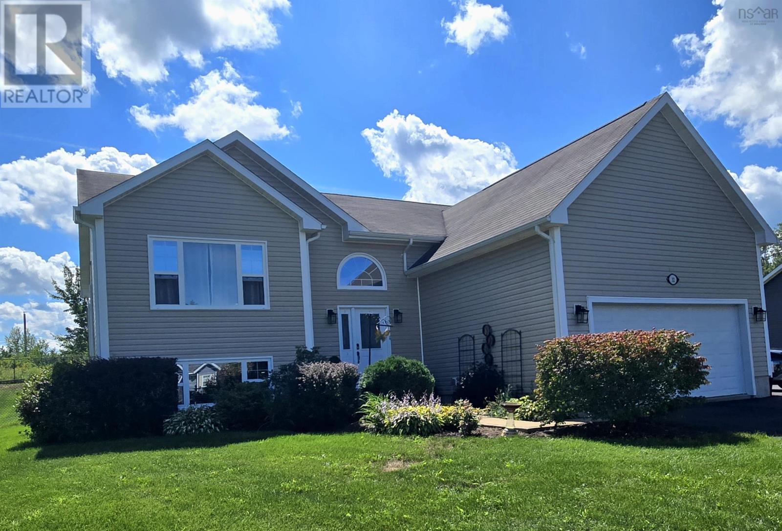 MLS® listing #30182216 for sale located at 32 Terra Nova Drive