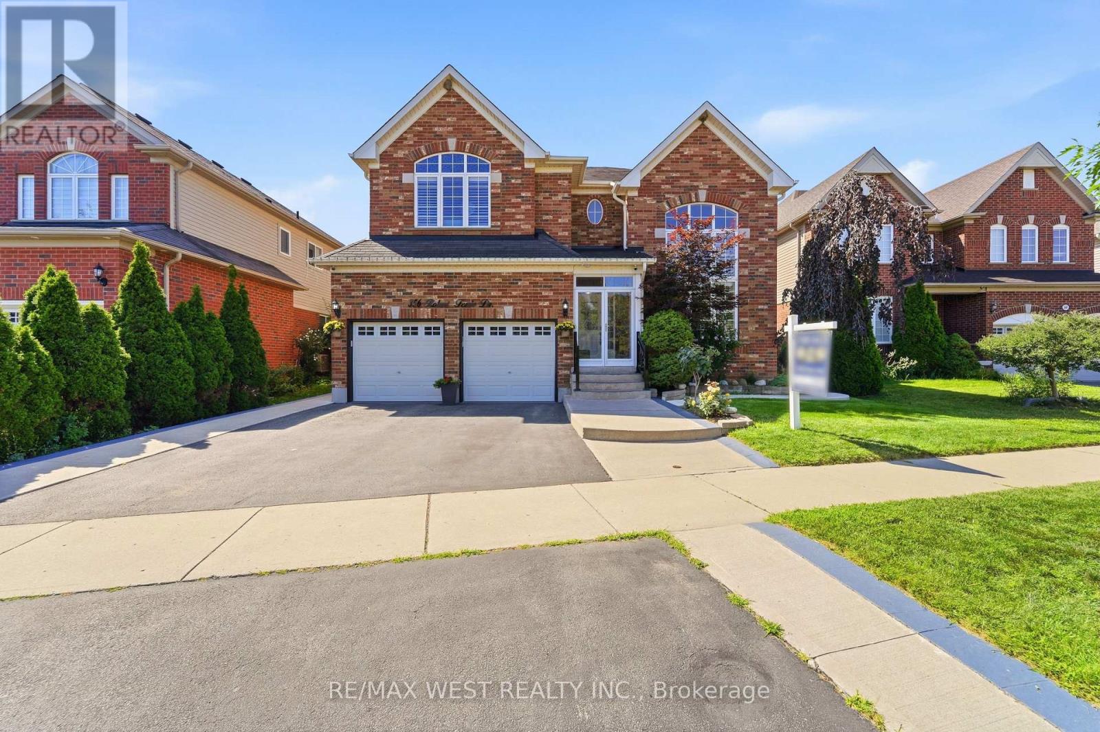 MLS® listing #30185625 for sale located at 356 ROBERT FERRIE DRIVE