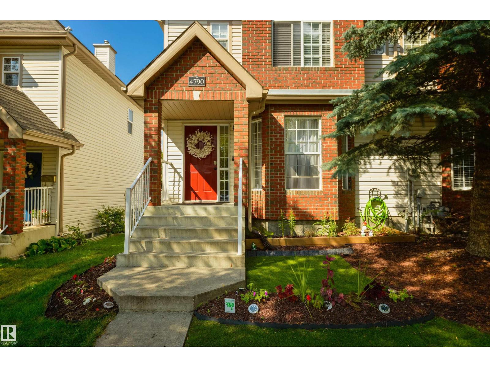 MLS® listing #30186405 for sale located at 4790 TERWILLEGAR CM NW