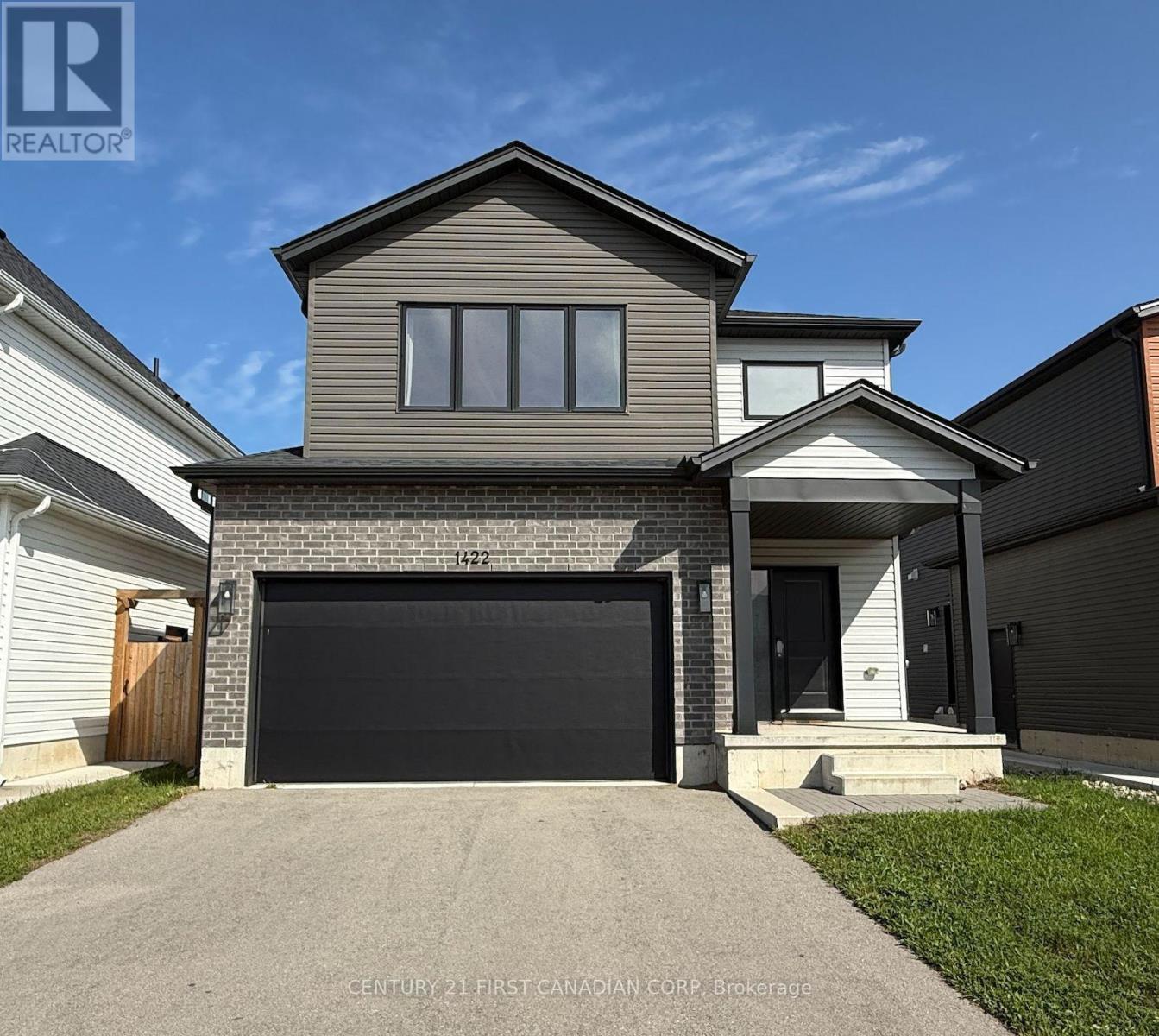 MLS® listing #30186809 for sale located at 1422 TWILITE BOULEVARD