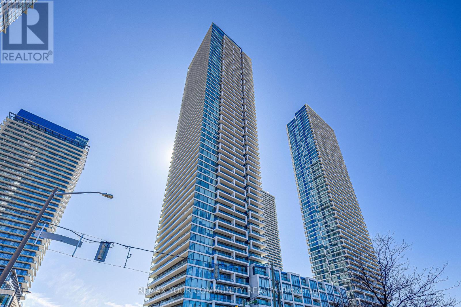 MLS® listing #30187150 for sale located at 3912 - 950 PORTAGE PARKWAY