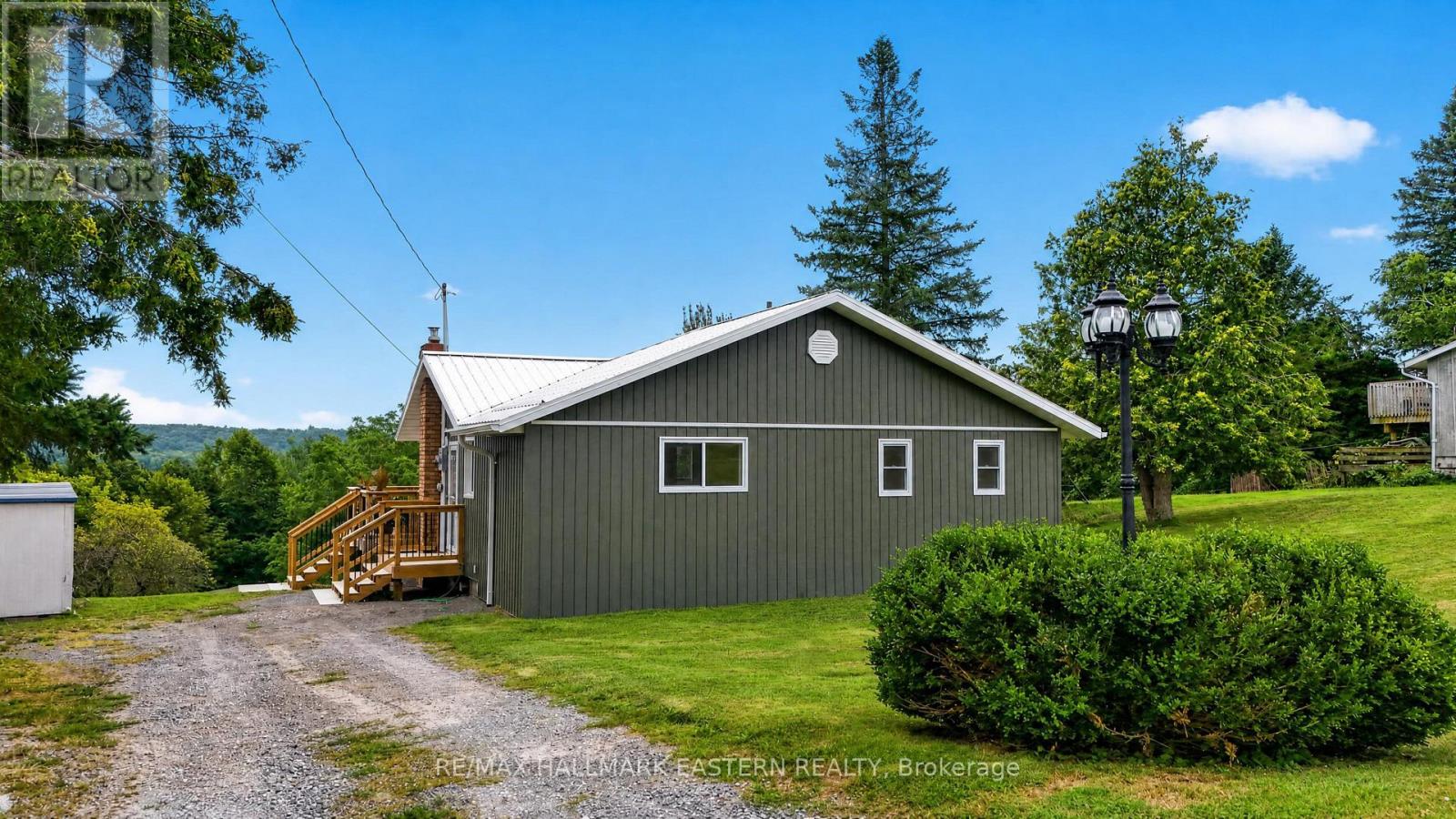 MLS® listing #30187321 for sale located at 219 NORTH INDIAN ROAD E