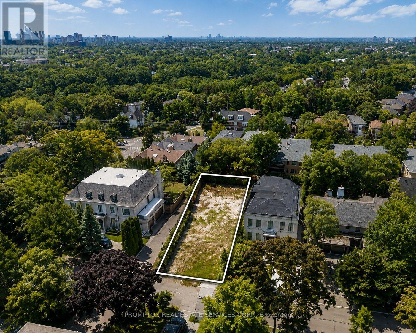 MLS® listing #30187927 for sale located at 106A RICHVIEW AVENUE
