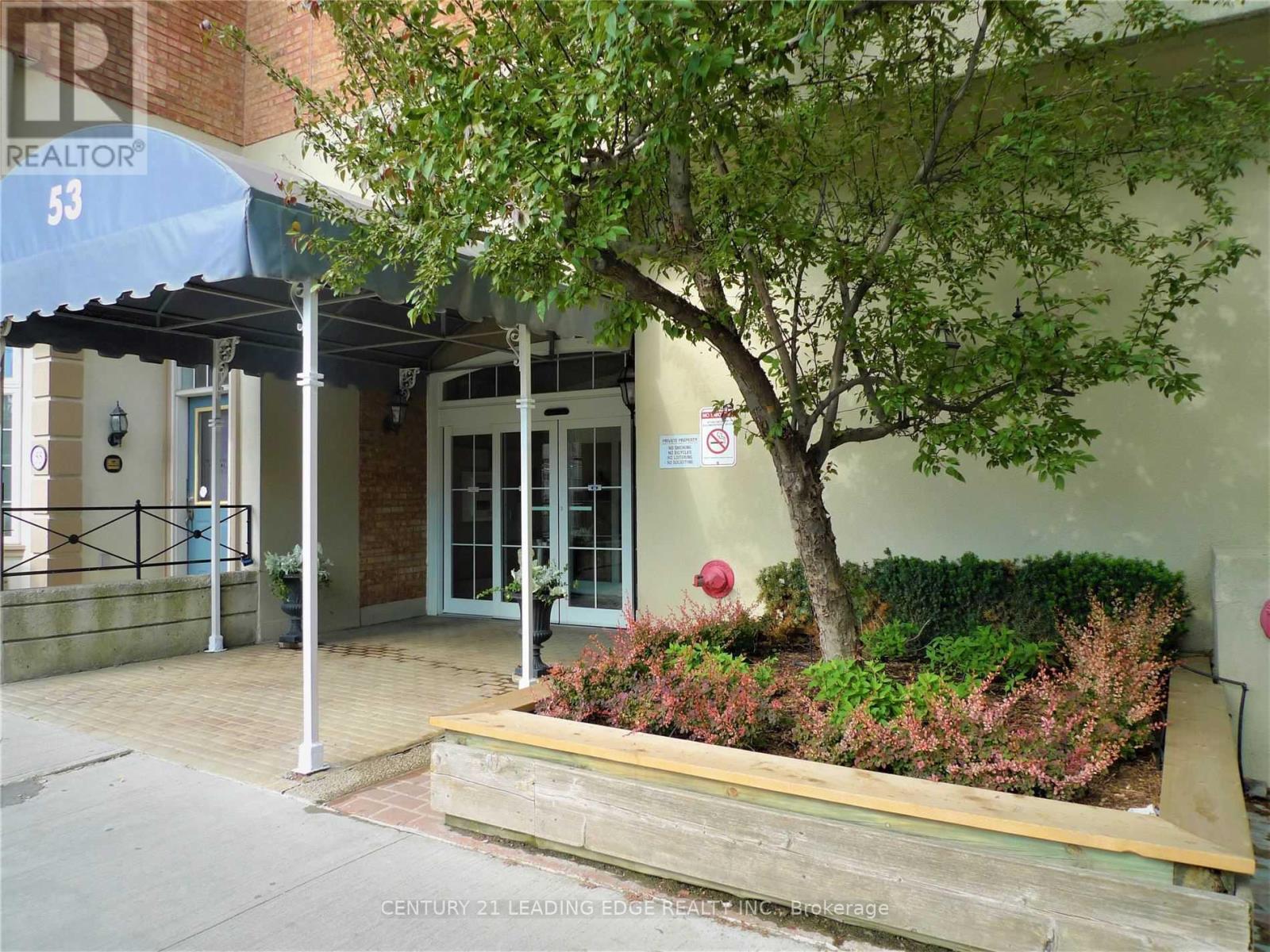 MLS® listing #30187971 for sale located at 461 - 49 MCCAUL STREET