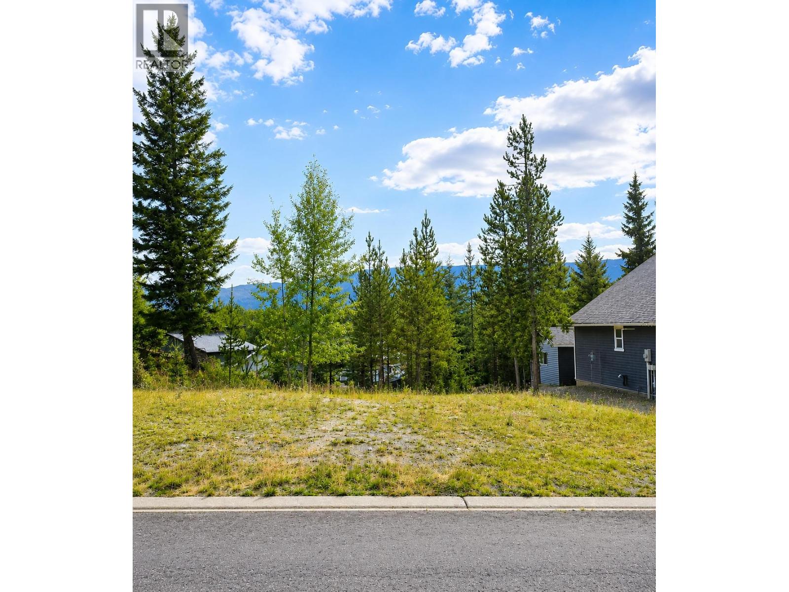 MLS® listing #30189738 for sale located at 86 DEERBORNE Drive
