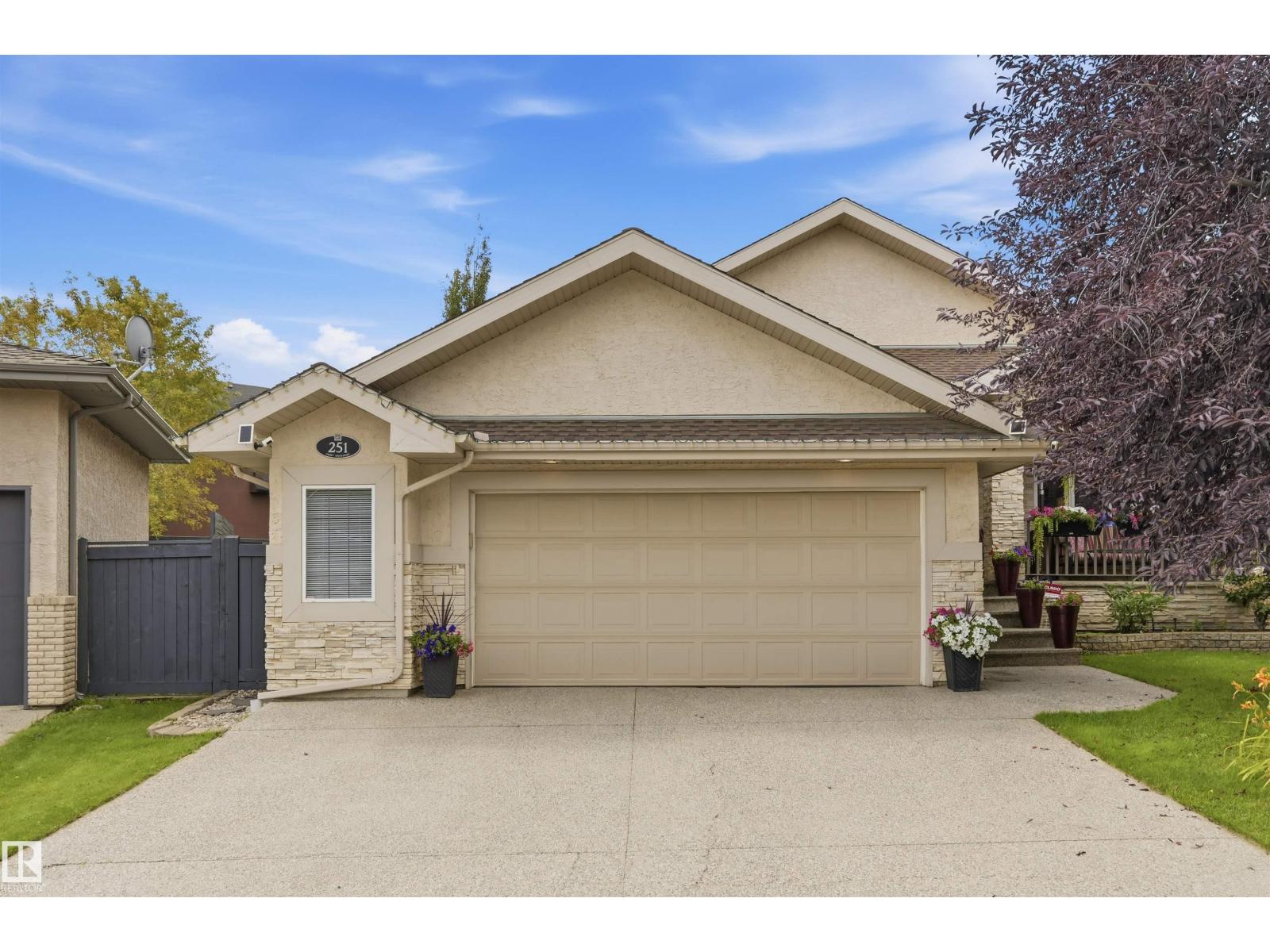 MLS® listing #30190423 for sale located at 251 TORY CR NW