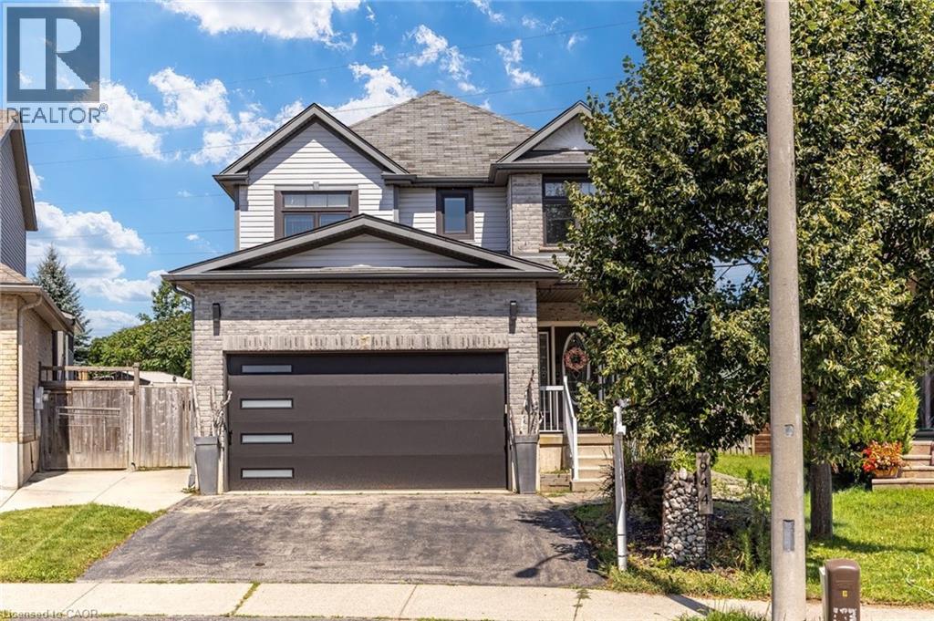 MLS® listing #30190723 for sale located at 944 PARKVALE Court