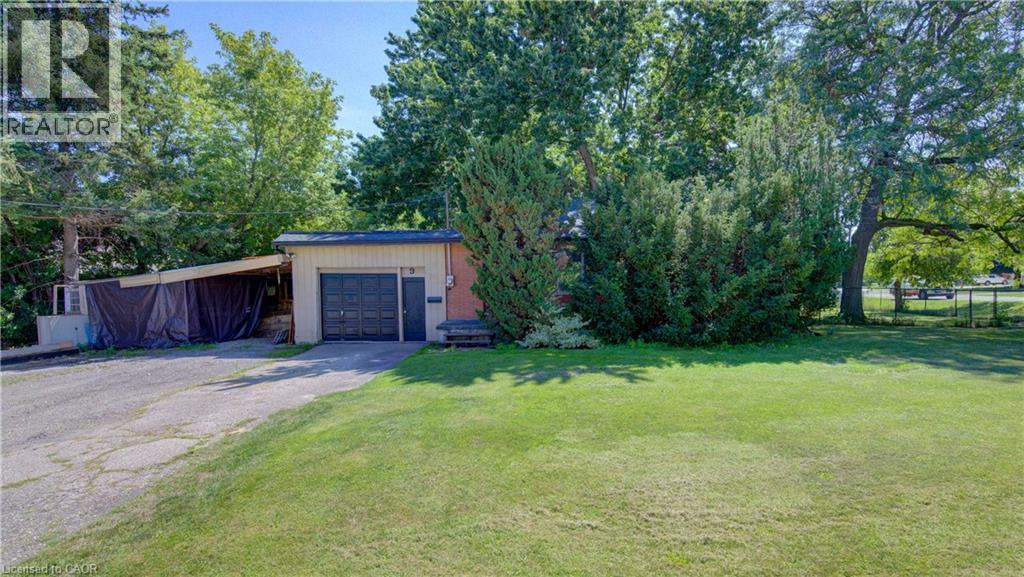 MLS® listing #30191686 for sale located at 9 ROTHSAY Avenue