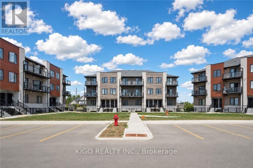 MLS® listing #30192955 for sale located at 46 - 10 SOUTH CREEK DRIVE