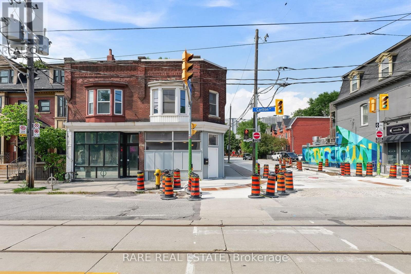 MLS® listing #30193128 for sale located at 198 1/2 CARLTON STREET
