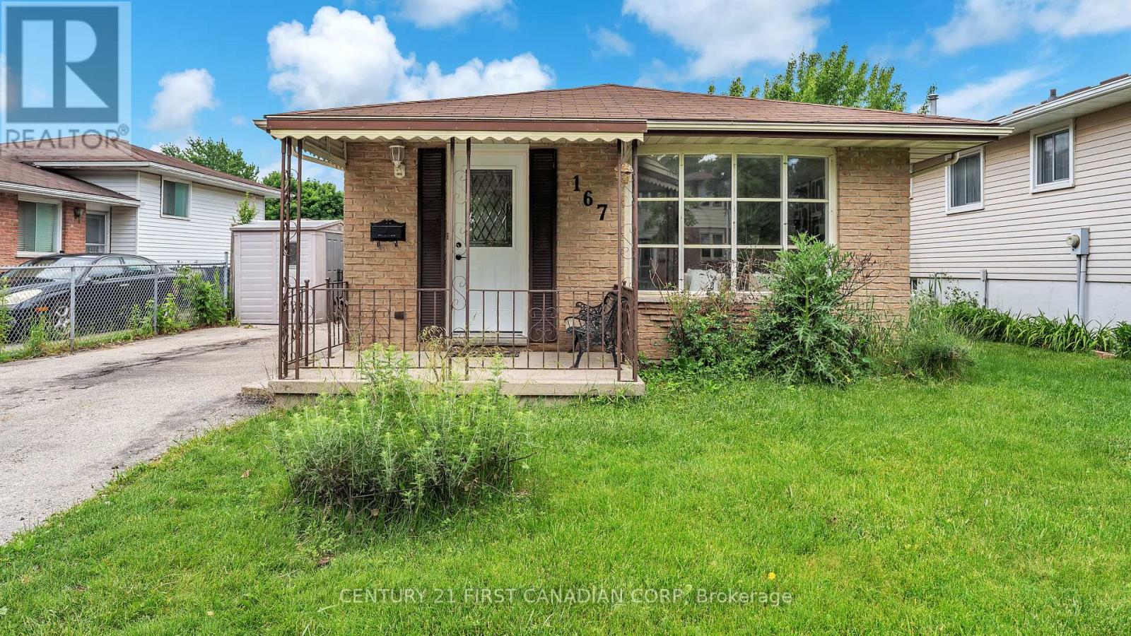 MLS® listing #30193335 for sale located at 167 CARLYLE DRIVE