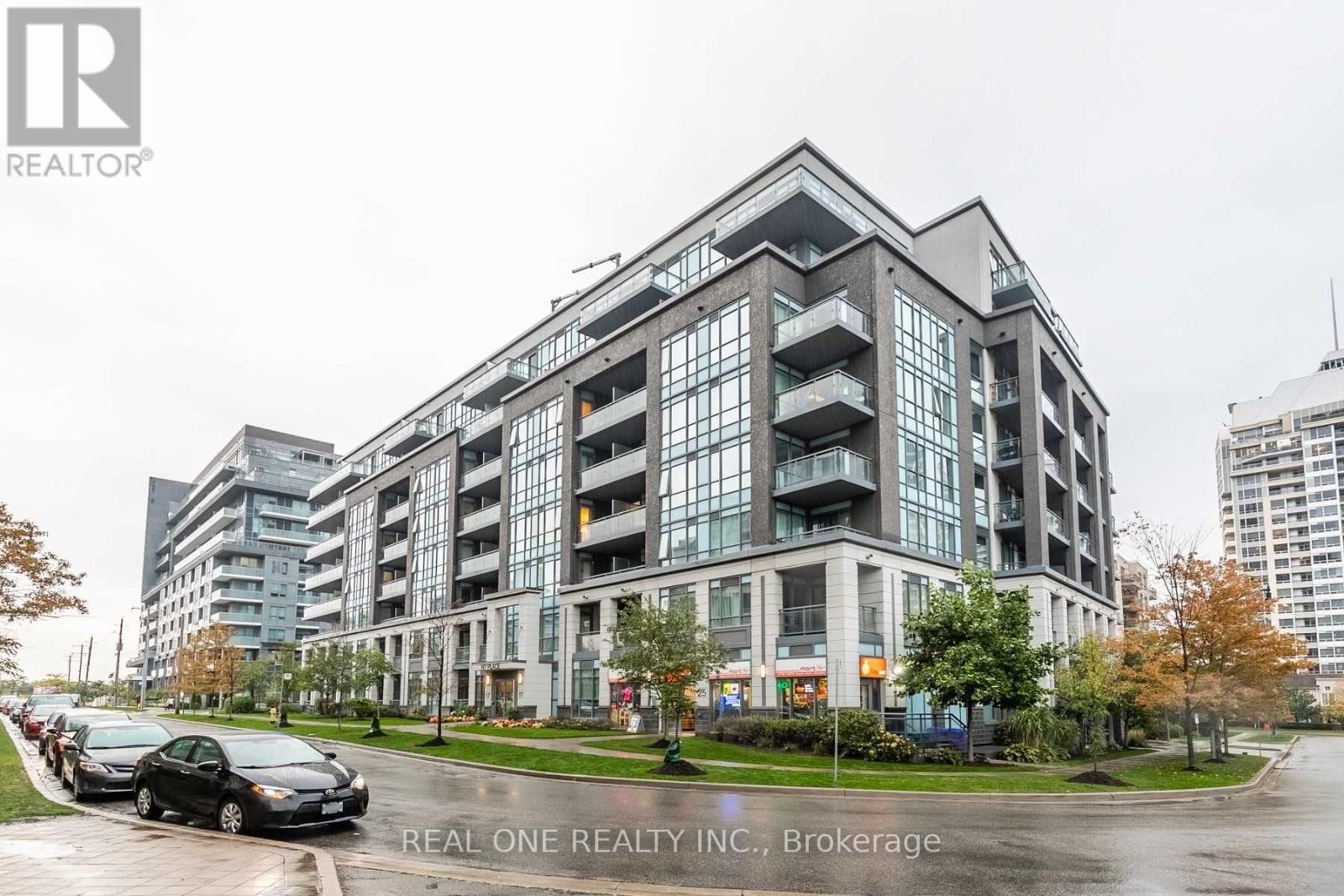 MLS® listing #30193378 for sale located at 504 - 17 KENASTON GARDENS