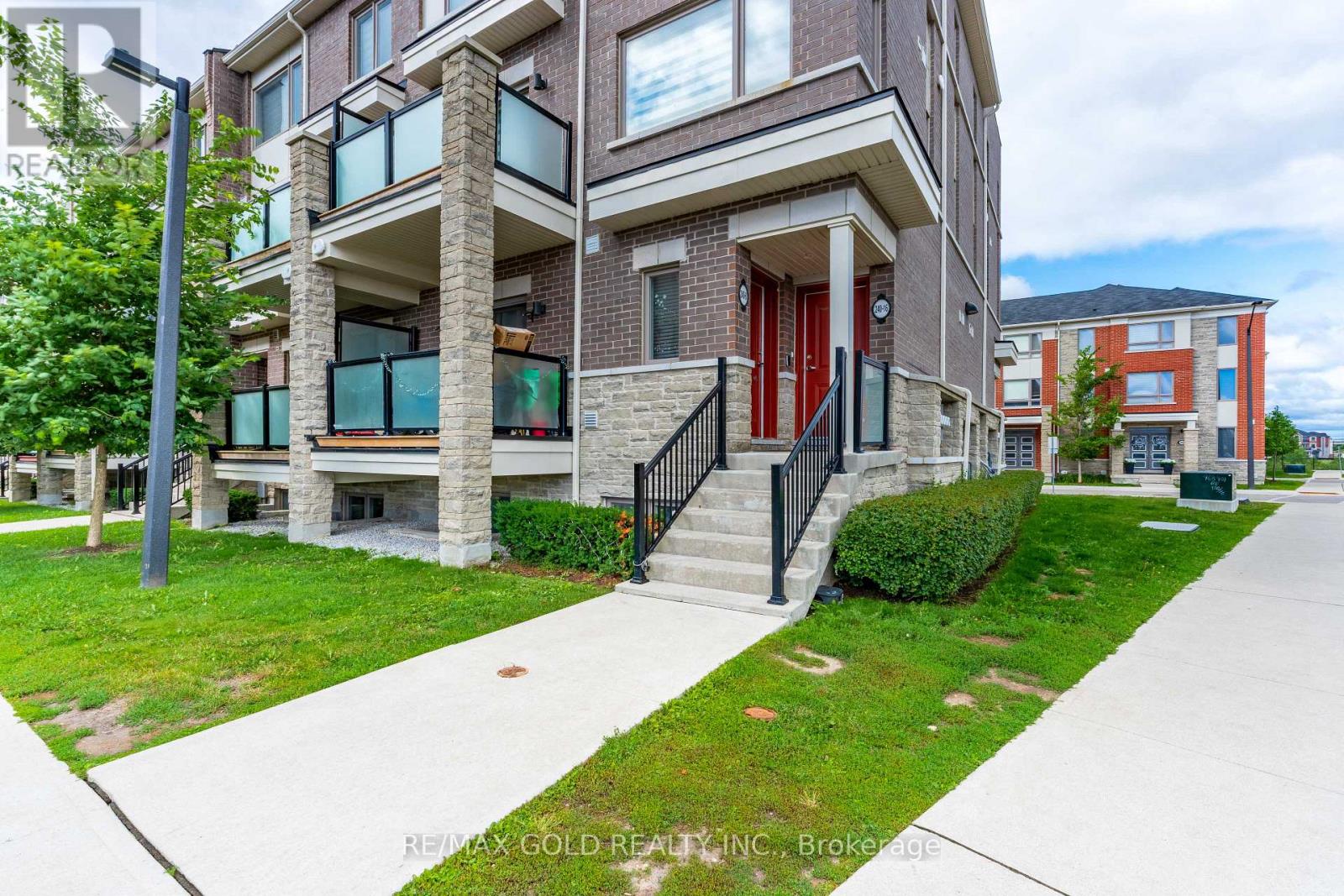 MLS® listing #30194085 for sale located at 16 - 240 LAGERFELD DRIVE