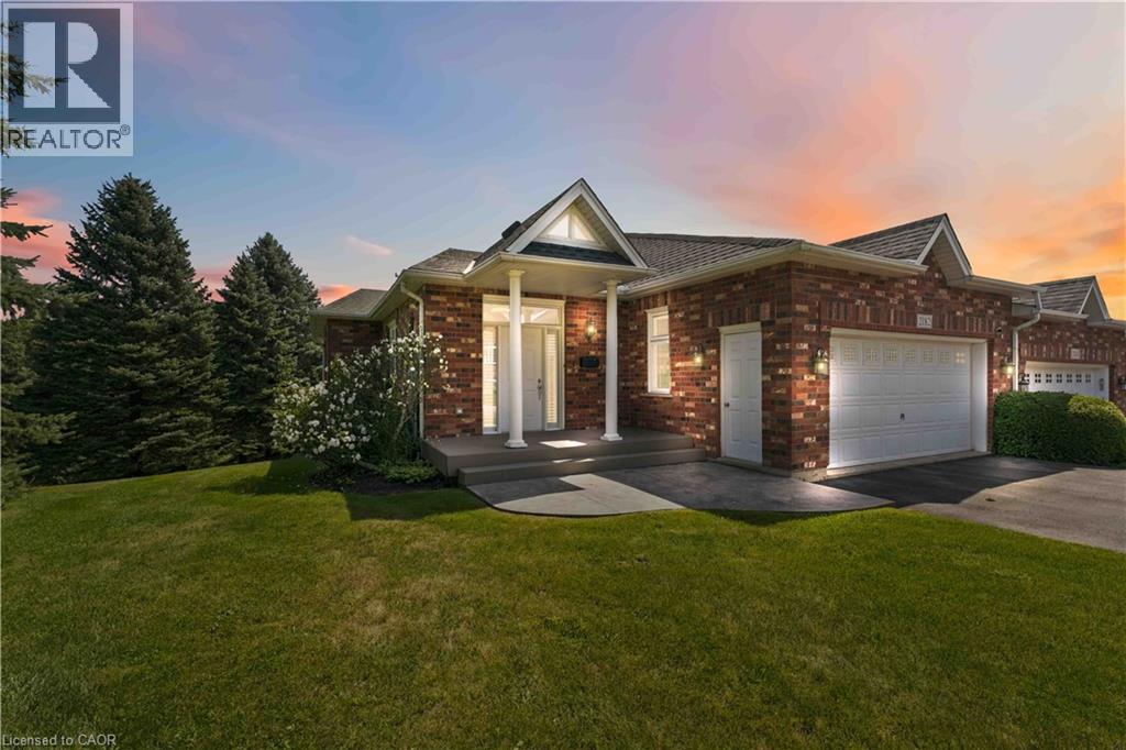 MLS® listing #30194640 for sale located at 2182 STONEHAVEN Avenue