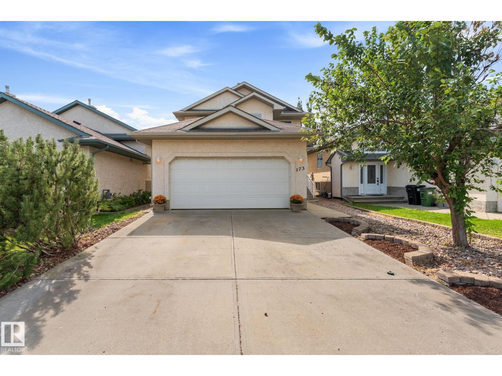MLS® listing #30194672 for sale located at 173 CASTLE DR NW NW