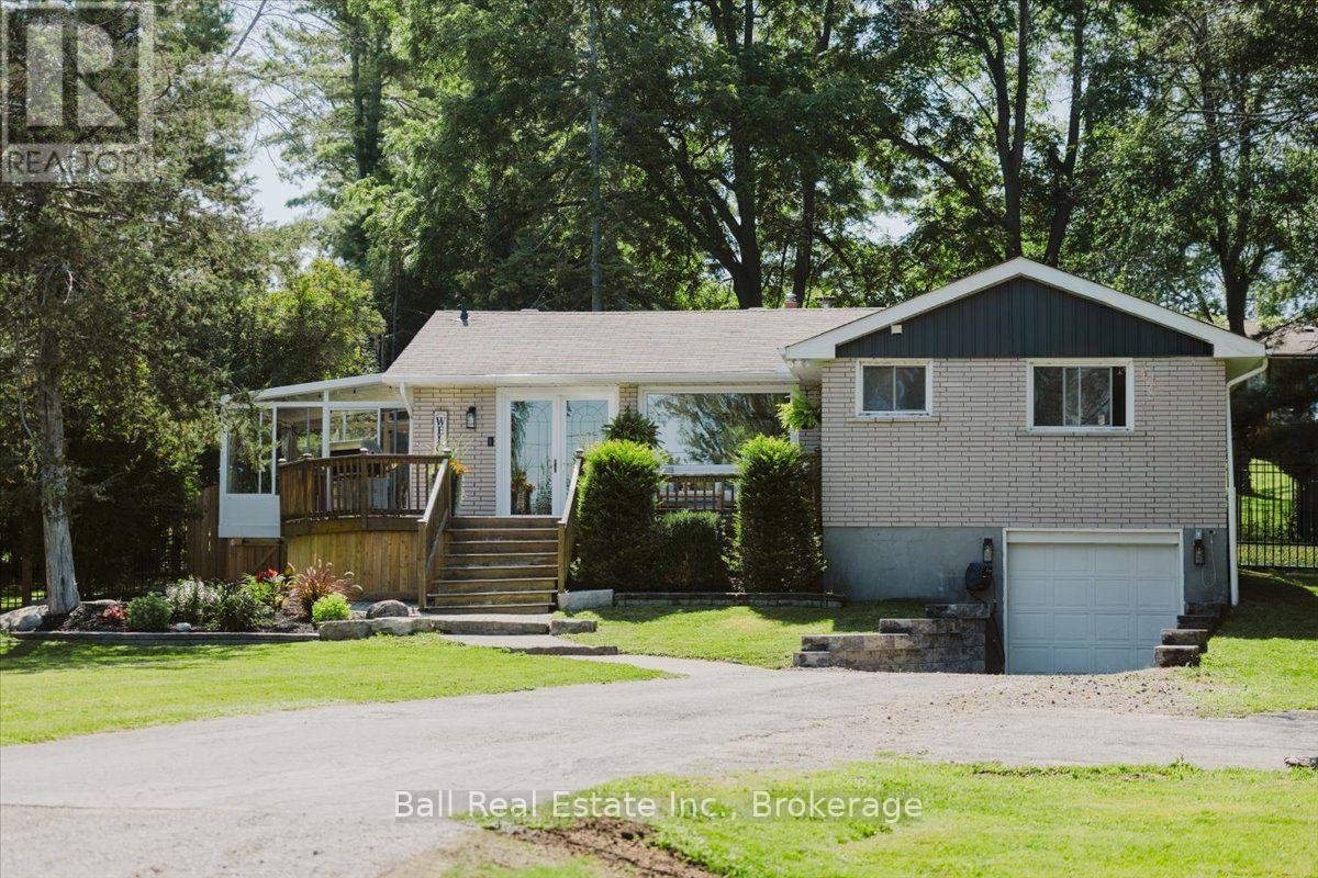 MLS® listing #30195564 for sale located at 78 LAKESHORE BOULEVARD