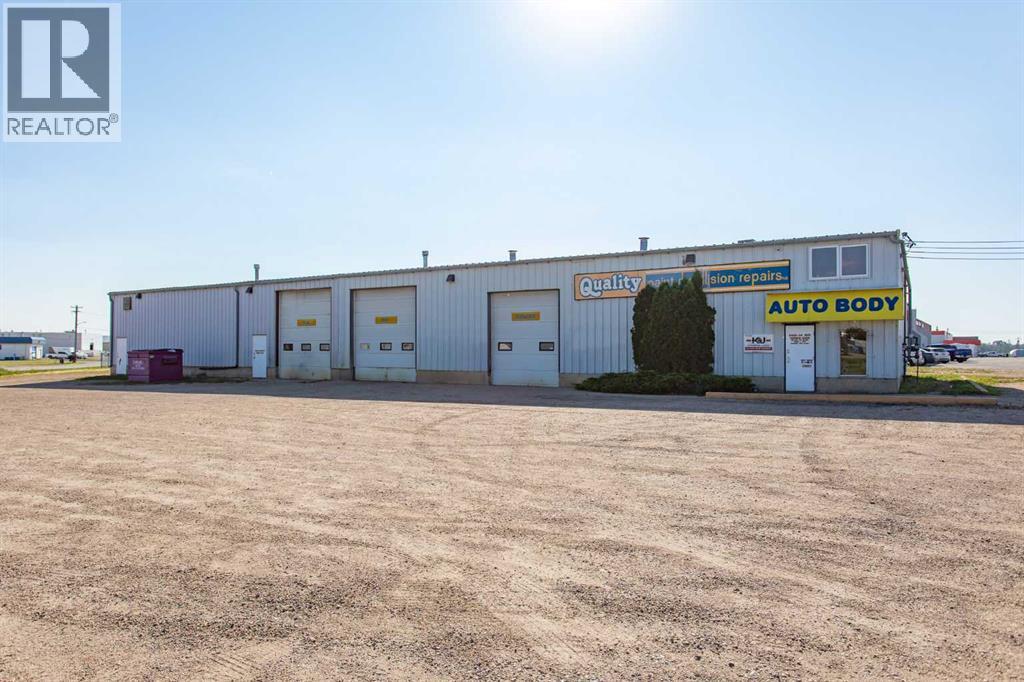 MLS® listing #30196194 for sale located at 6403 44 Avenue
