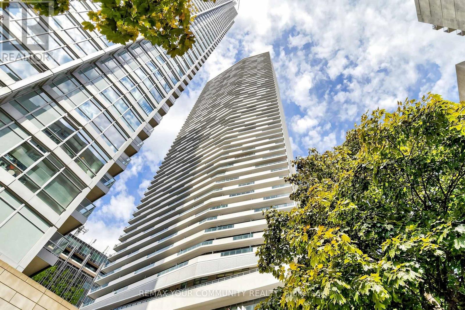 MLS® listing #30196976 for sale located at 2709 - 2221 YONGE STREET