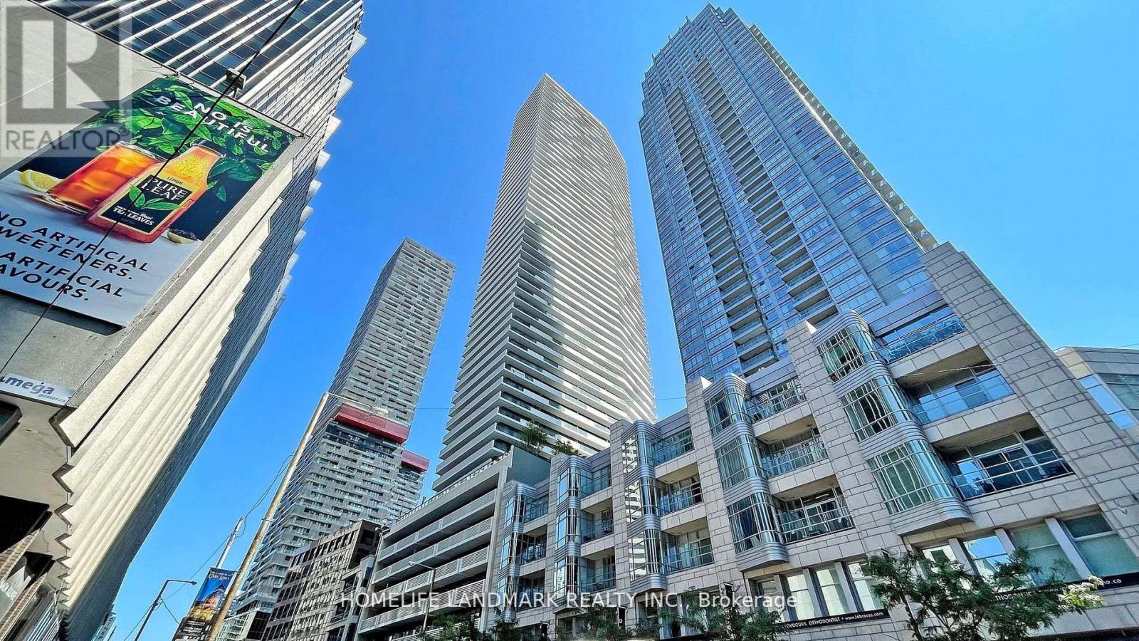 MLS® listing #30197869 for sale located at 3304 - 2221 YONGE STREET