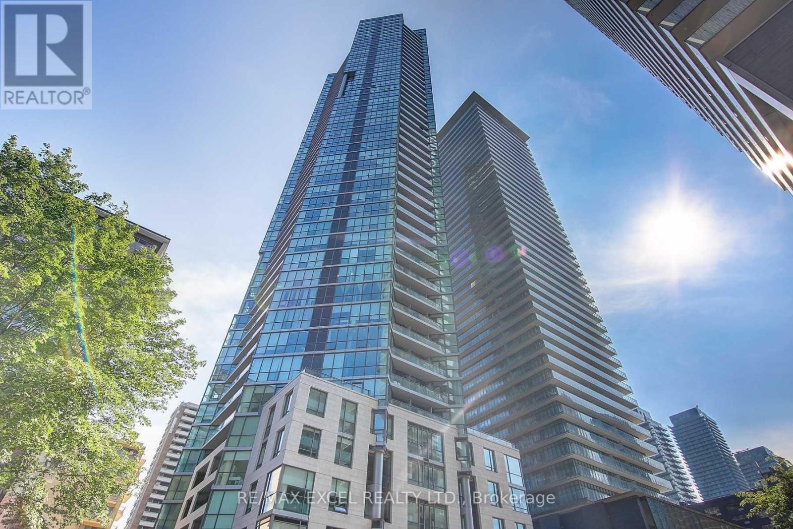MLS® listing #30197870 for sale located at 4606 - 45 CHARLES STREET E