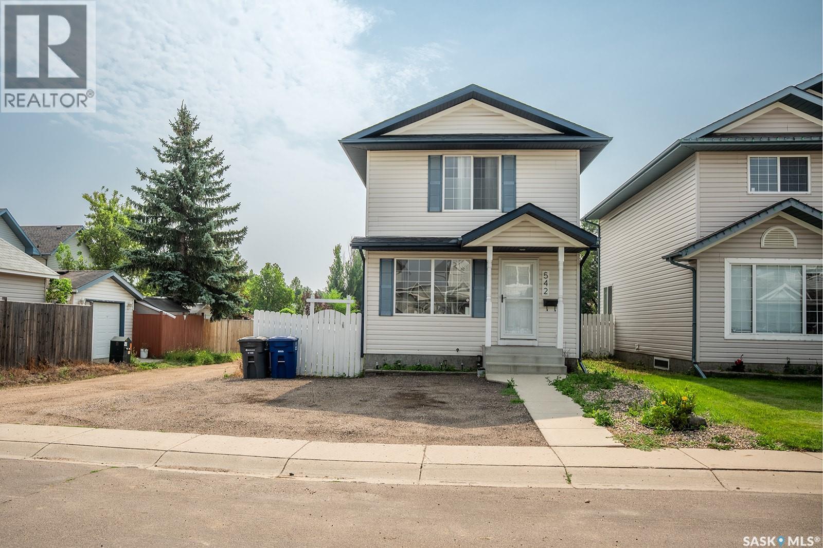 MLS® listing #30197887 for sale located at 542 Carter WAY