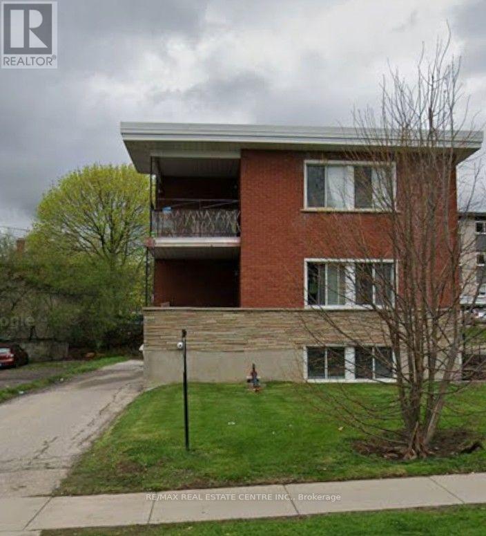 MLS® listing #30199116 for sale located at 18 HIGH STREET