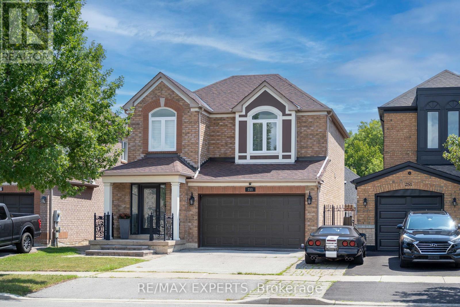 MLS® listing #30200298 for sale located at 255 MATTHEW DRIVE