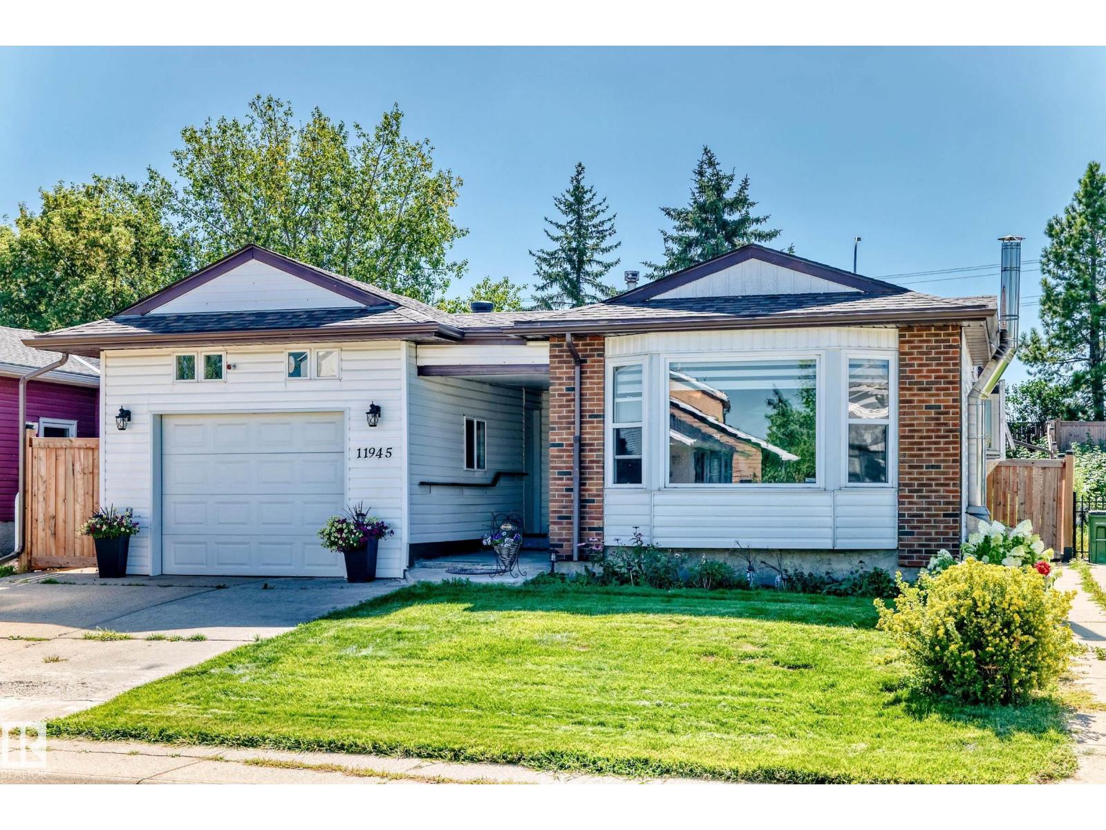 MLS® listing #30202243 for sale located at 11945 138 AV NW
