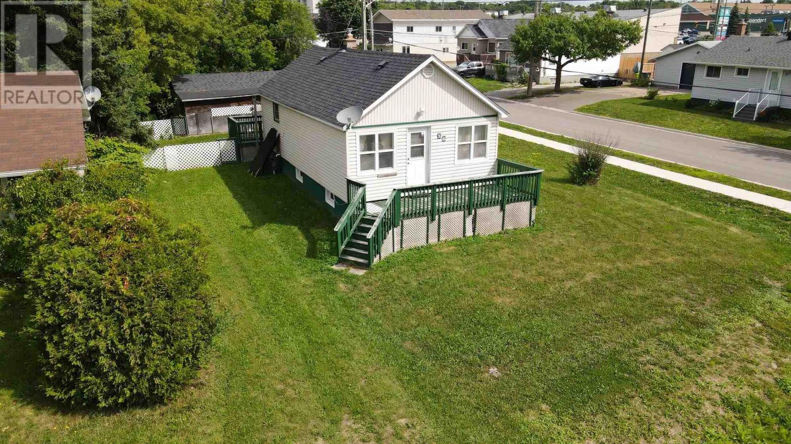 MLS® listing #30203184 for sale located at 16 Stevens ST