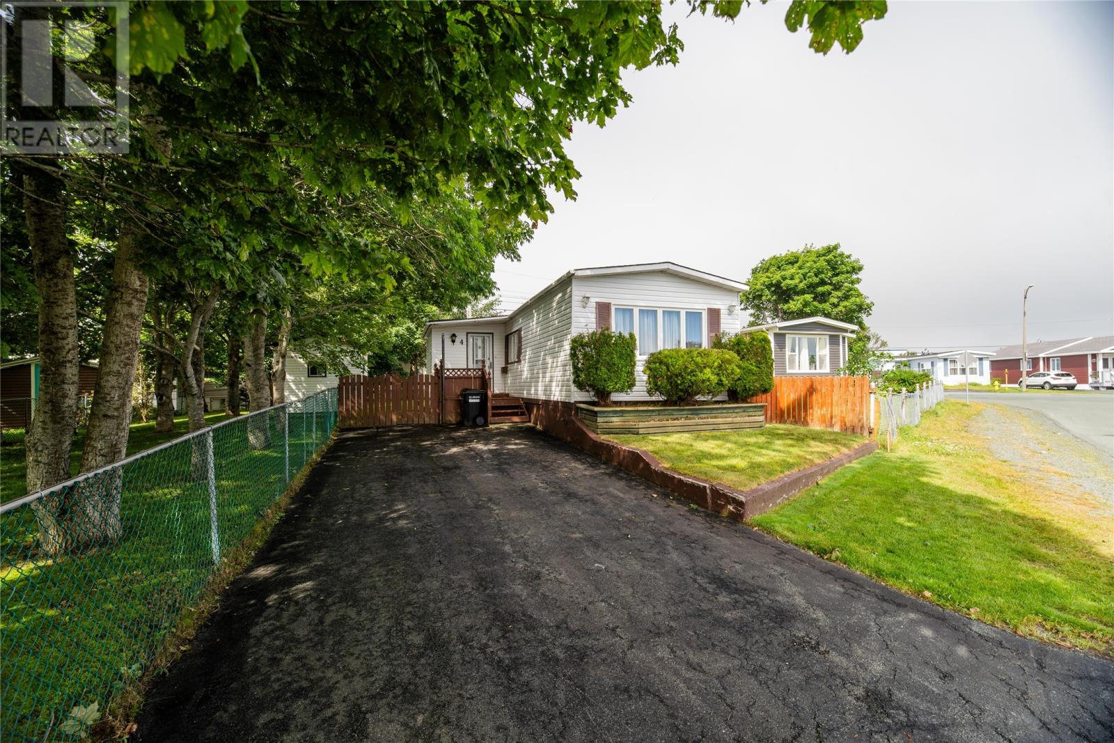 MLS® listing #30203709 for sale located at 4-6 Green Street