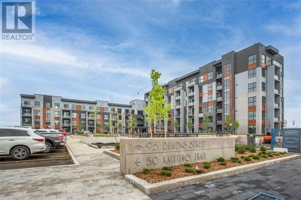 MLS® listing #30204315 for sale located at 507 - 95 DUNDAS STREET W