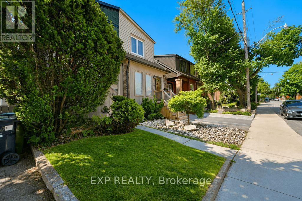 MLS® listing #30204679 for sale located at 379 DAVISVILLE AVENUE