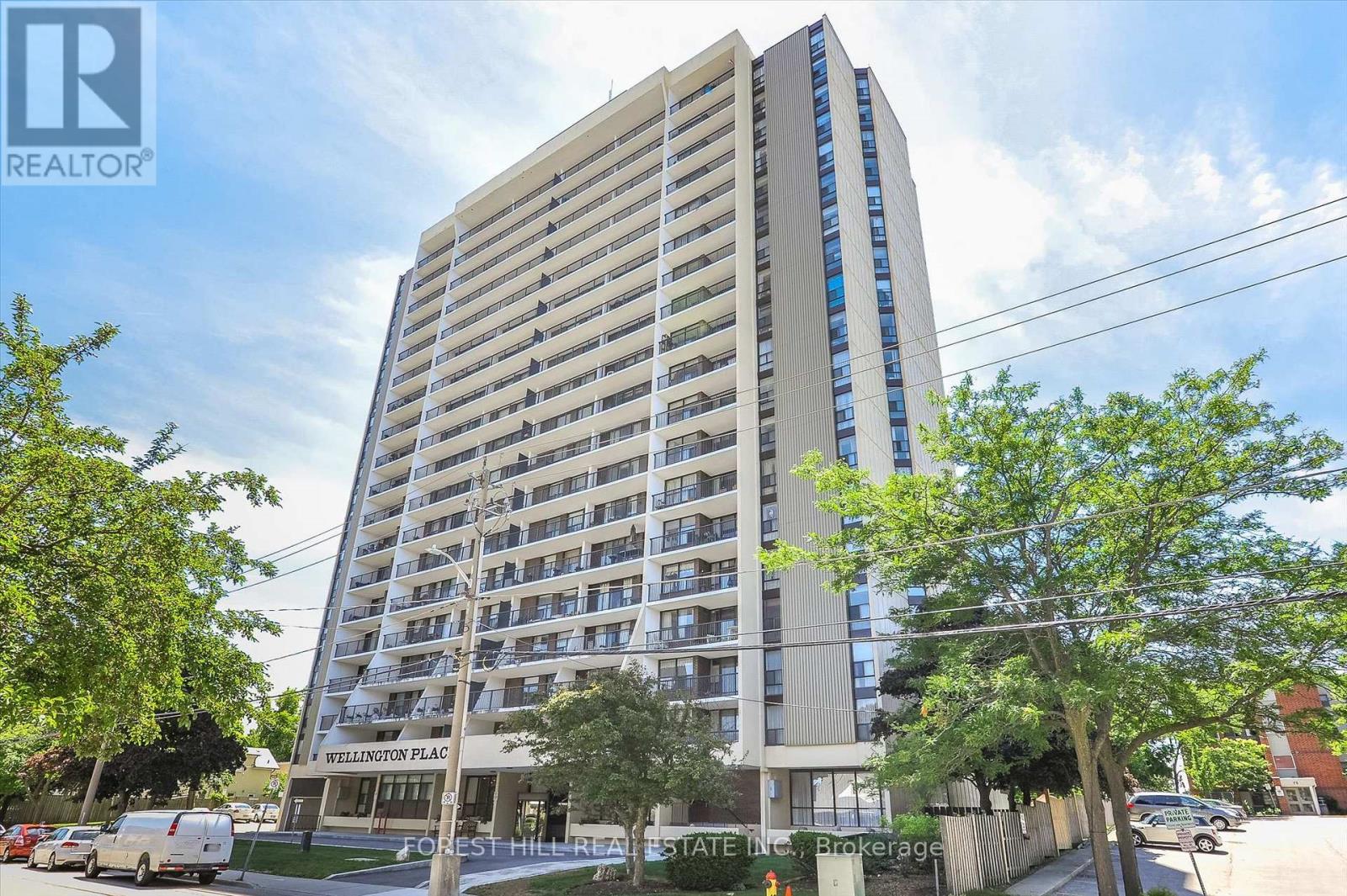 MLS® listing #30204772 for sale located at 1801 - 81 CHURCH STREET