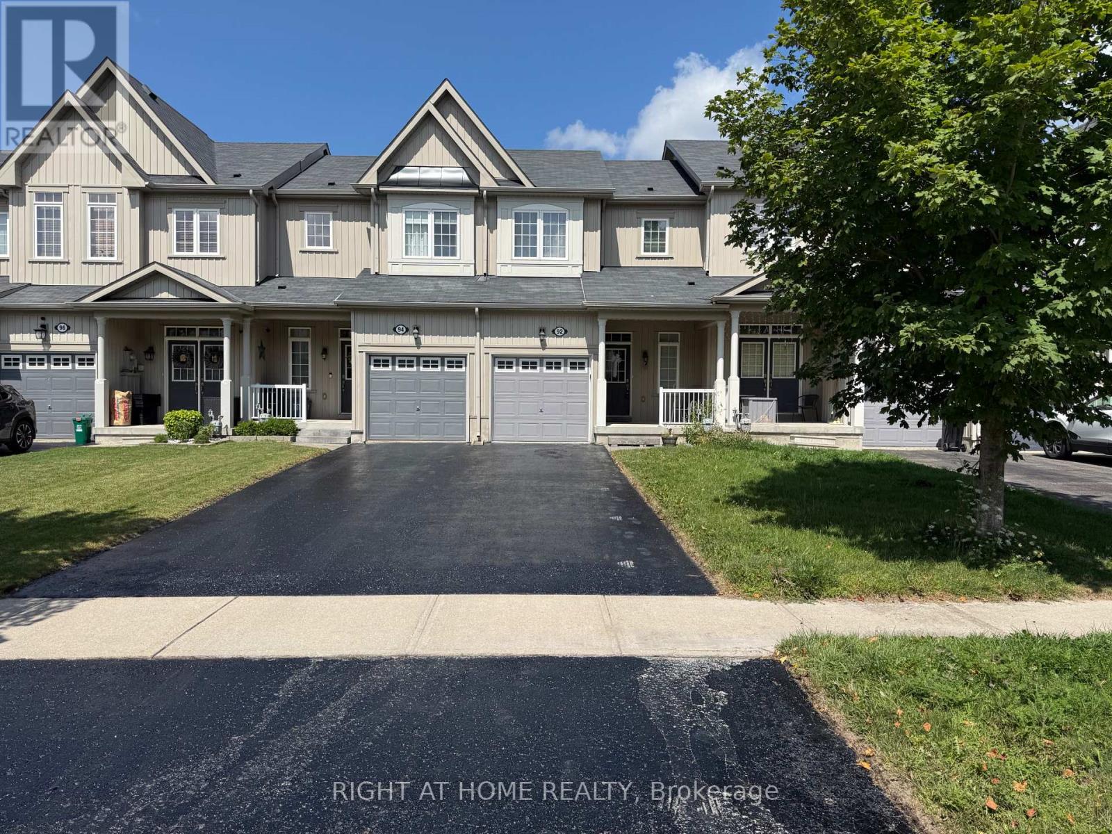 MLS® listing #30207376 for sale located at 92 PEARCEY CRESCENT