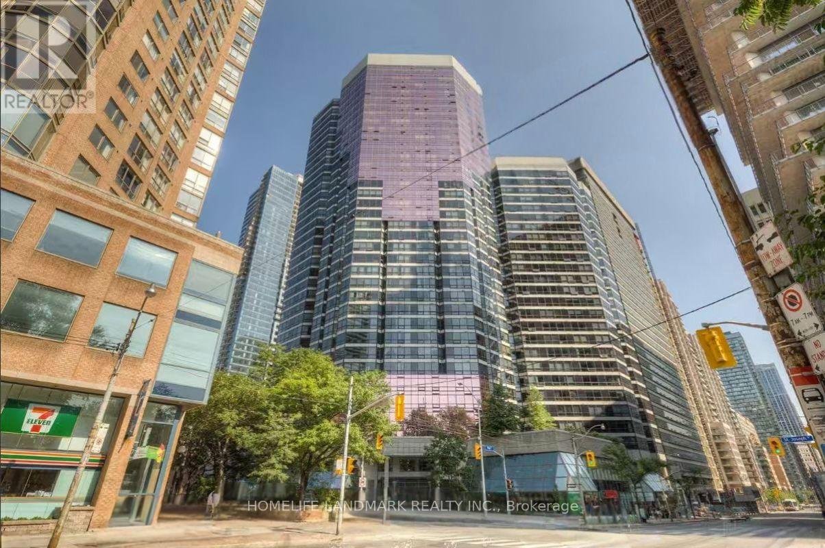 MLS® listing #30207439 for sale located at 511 - 1001 BAY STREET