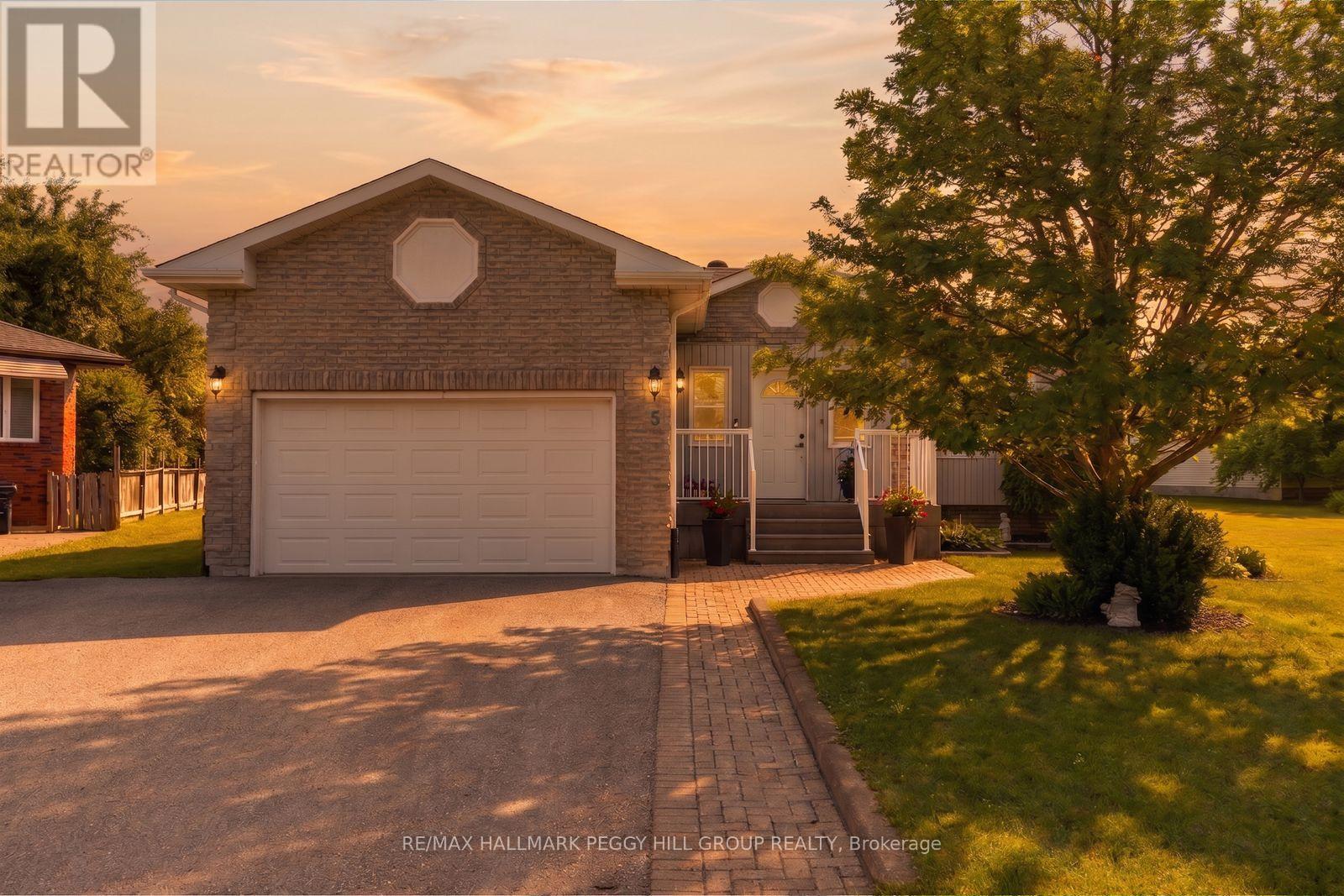 MLS® listing #30208033 for sale located at 5 ALLAN COURT
