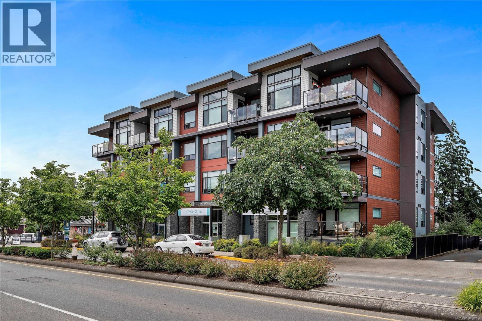 MLS® listing #30210672 for sale located at 201 7162 West Saanich Rd