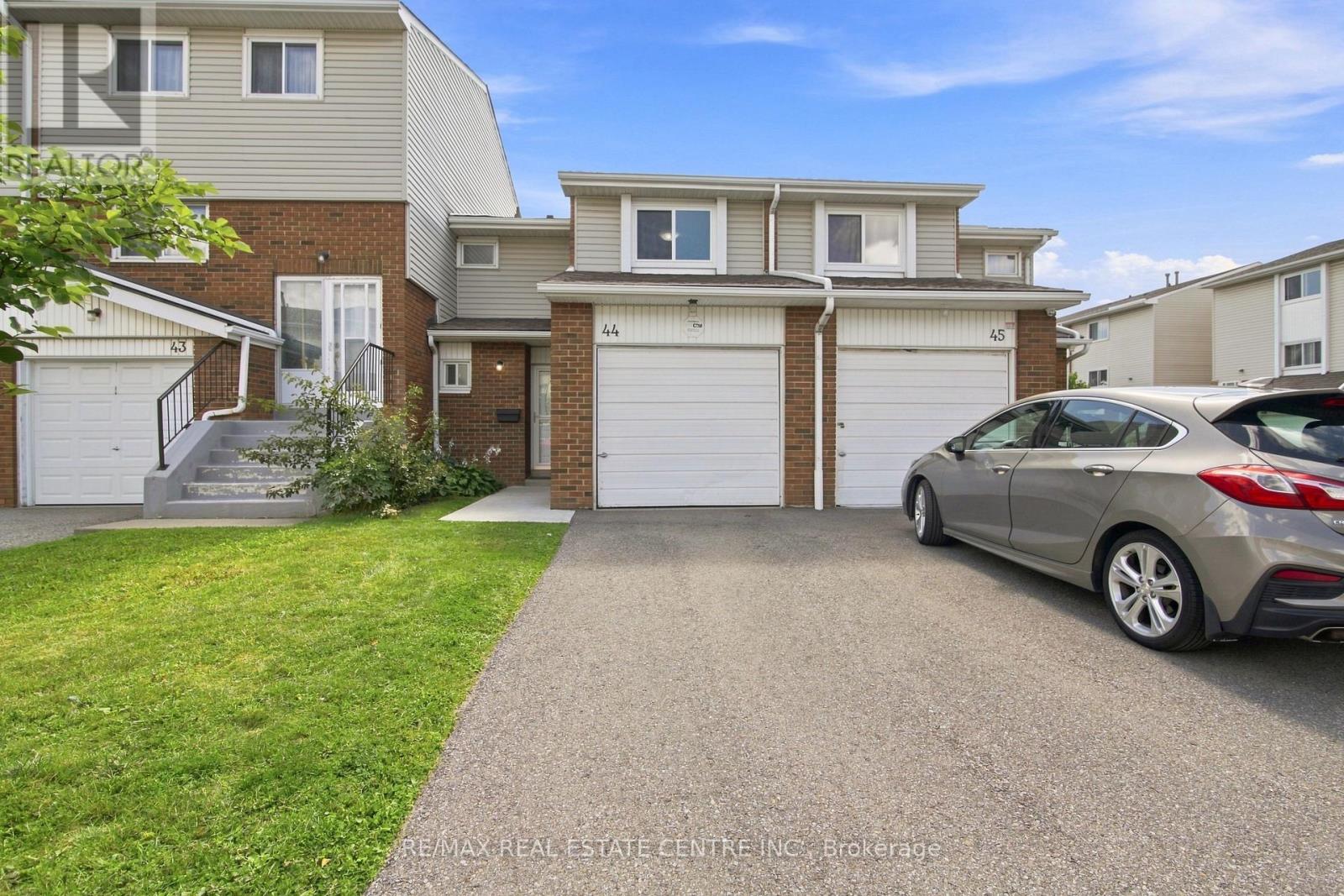 MLS® listing #30211692 for sale located at 49 - 44 FRANKLIN COURT