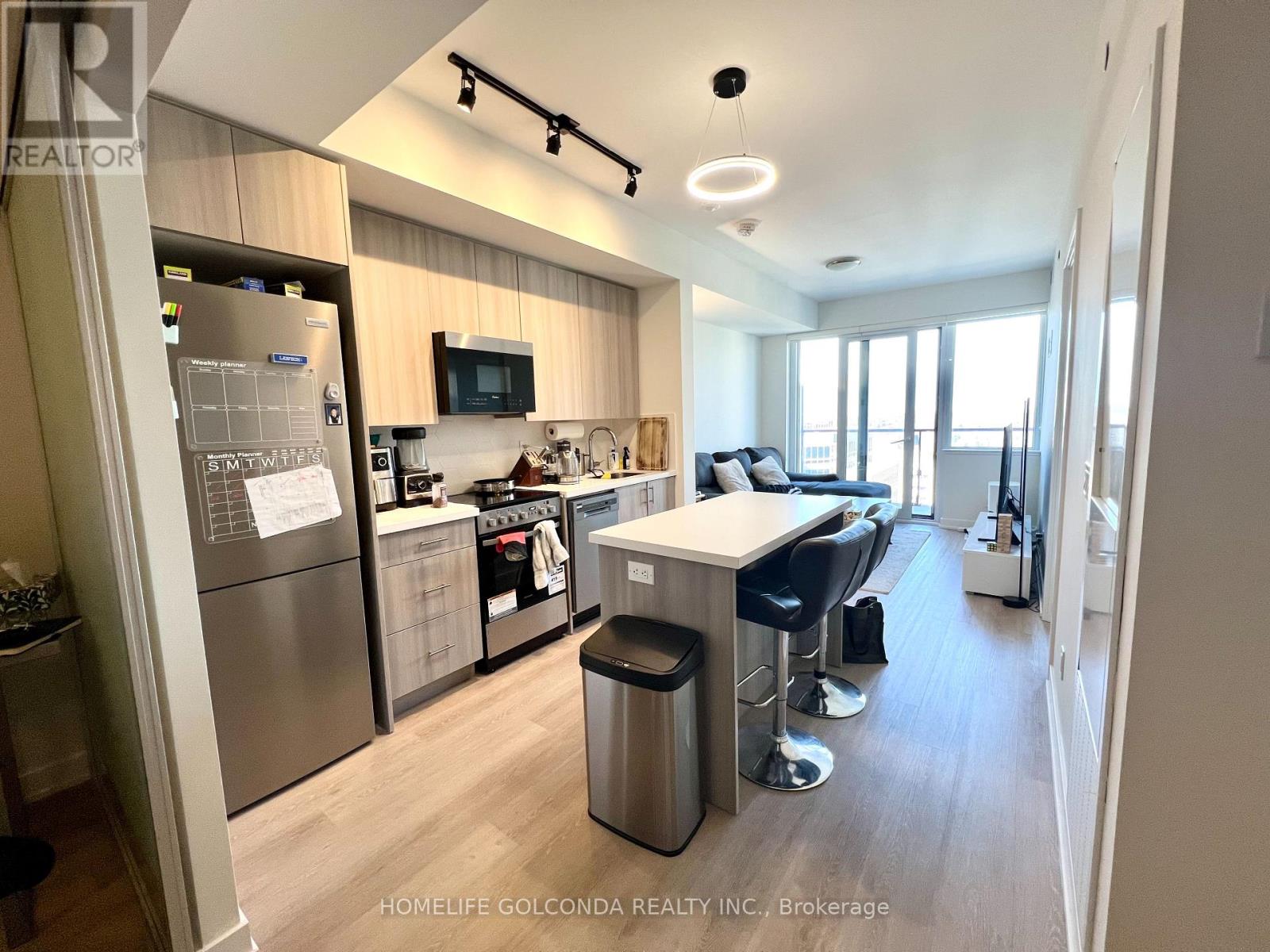 MLS® listing #30211699 for sale located at 1901 - 15 ELLERSLIE AVENUE