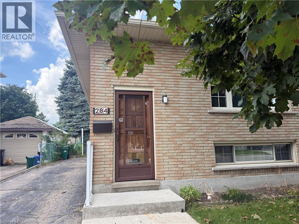 MLS® listing #30211839 for sale located at 284 BAKERSFIELD Drive
