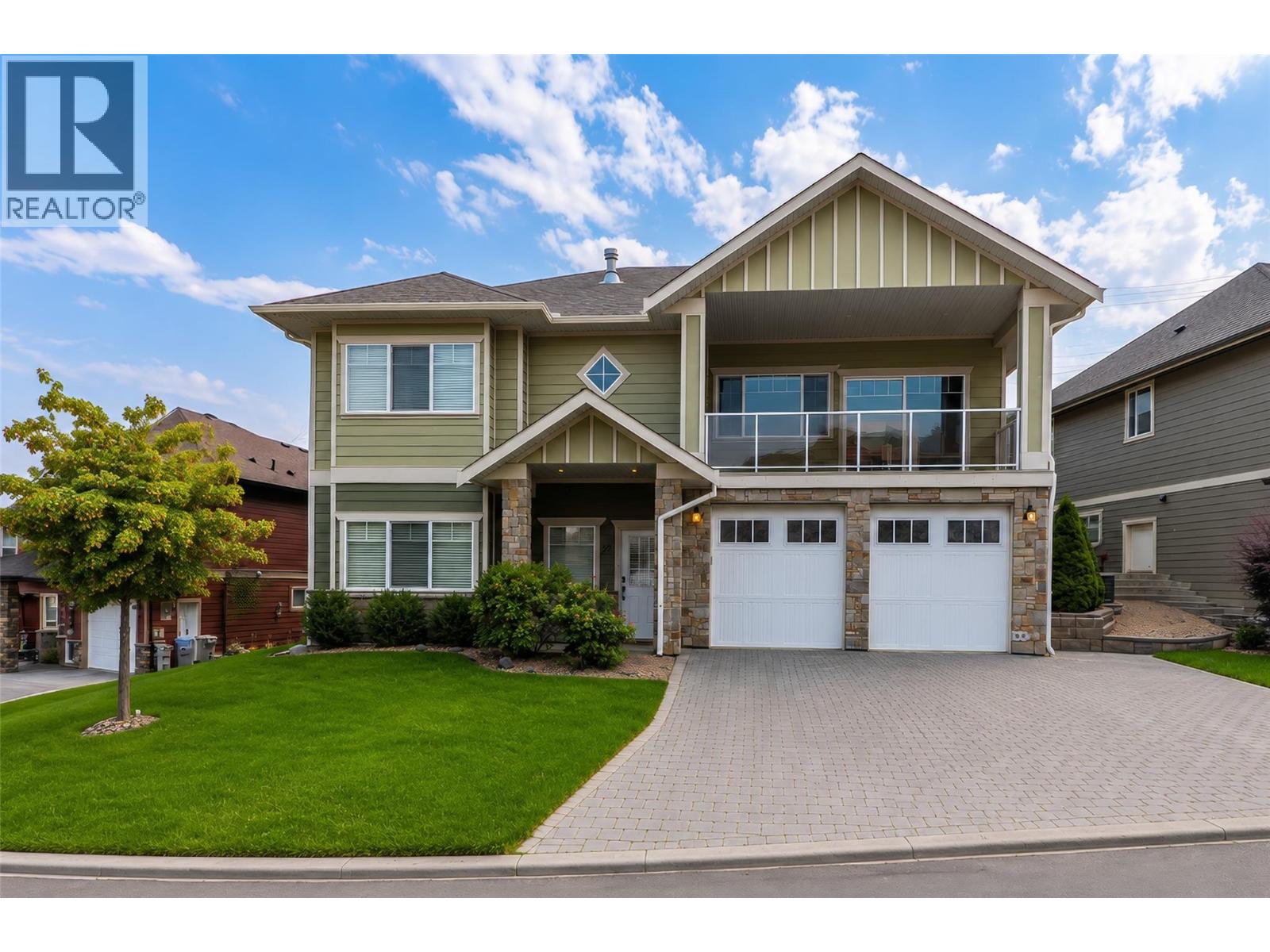 MLS® listing #30214797 for sale located at 460 AZURE Place Unit# 27